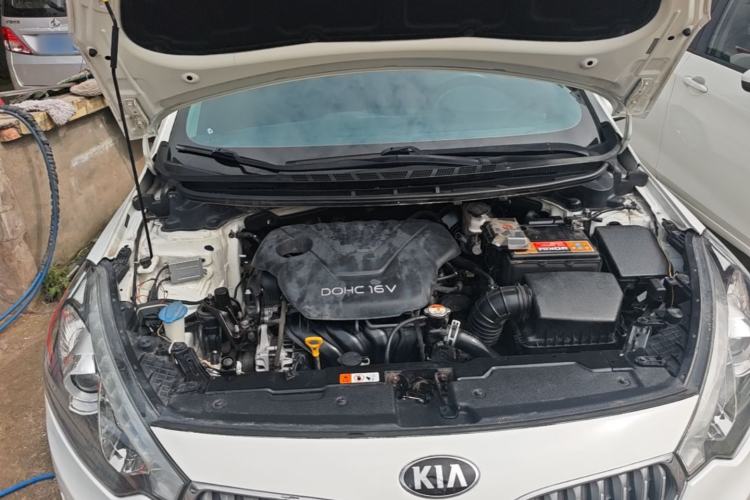 Used Kia K3 2013 1.6L Automatic GLS Engine Bay