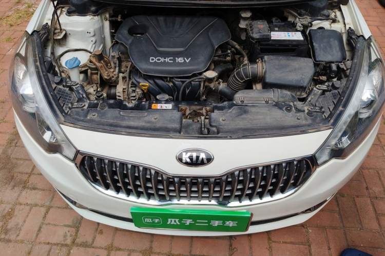Used Kia K3 2013 1.6L Manual GLS Engine Bay