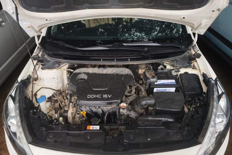 Used Kia K3 2013 1.6L Automatic GLS Engine Bay