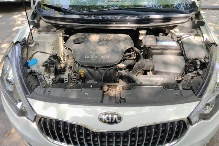 Used Kia K3 2013 1.6L Automatic GLS Engine Bay