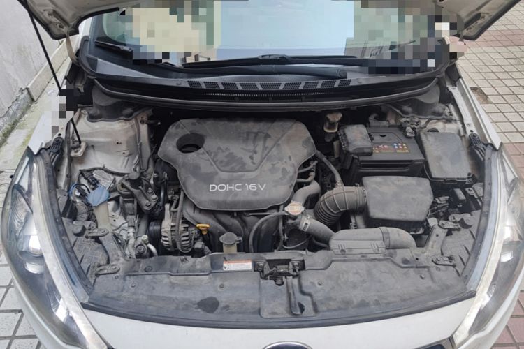 Used Kia K3 2013 1.6L Automatic GLS Engine Bay