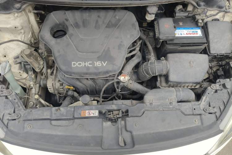 Used Kia K3 2013 1.6L Automatic GLS Engine Bay