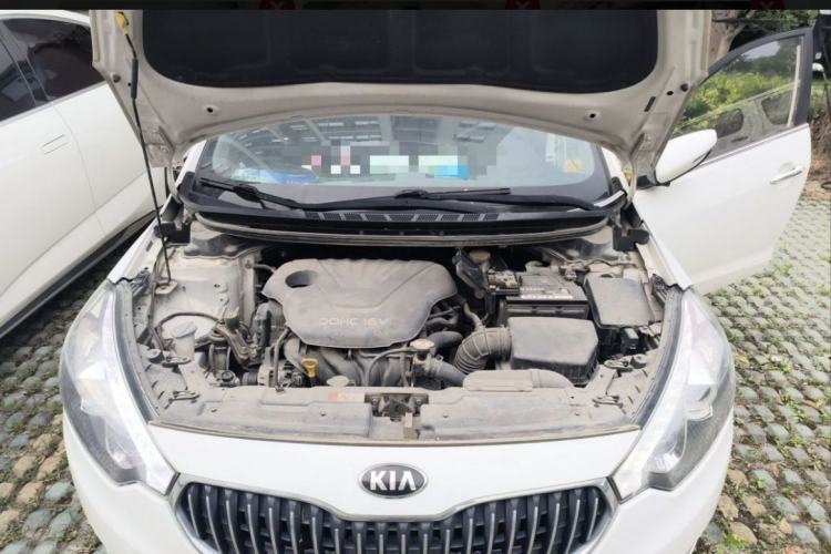 Used Kia K3 2013 1.6L Automatic GLS Exterior 4