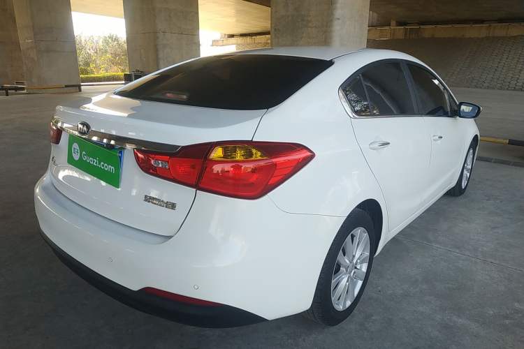 Used Kia K3 2013 1.6L Automatic GLS Exterior 5