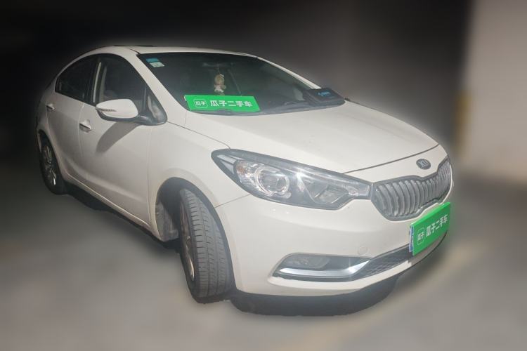 Used Kia K3 2013 1.6L Automatic GLS Front Right 45 Deg