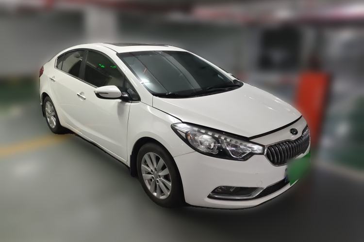 Used Kia K3 2013 1.6L Manual GLS Front Right 45 Deg