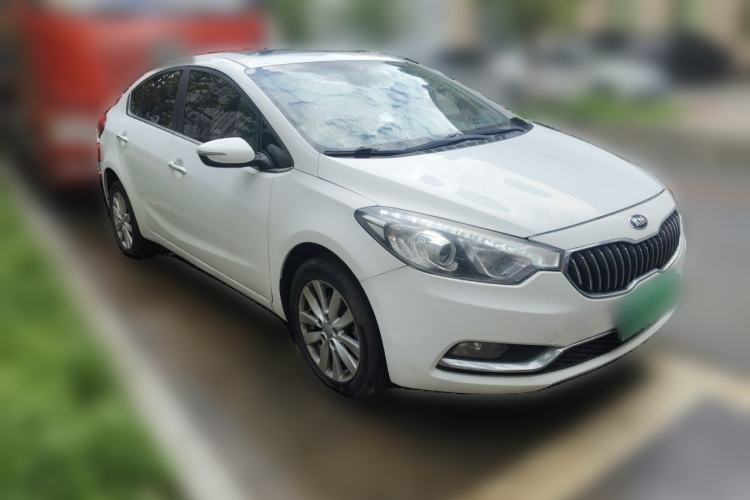 Used Kia K3 2013 1.6L Automatic GLS Front Right 45 Deg