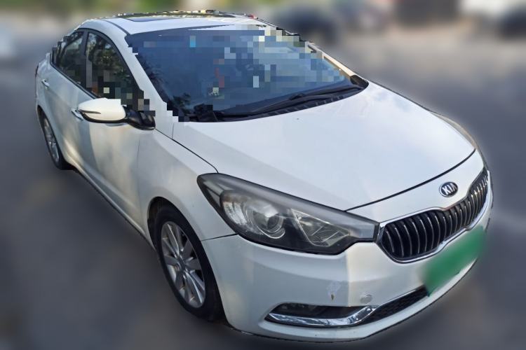 Used Kia K3 2013 1.6L Automatic GLS Front Right 45 Deg
