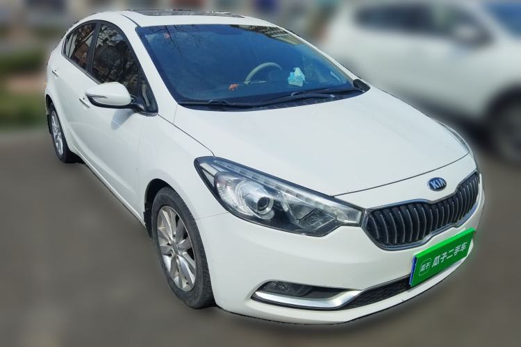 Used Kia K3 2013 1.6L Automatic GLS Front Right 45 Deg