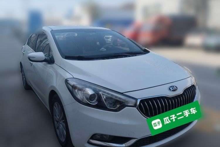 Used Kia K3 2013 1.6L Manual GLS Front Right 45 Deg