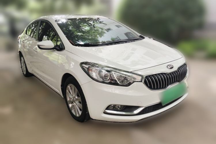 Used Kia K3 2013 1.6L Automatic GLS Front Right 45 Deg