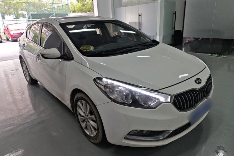 Used Kia K3 2013 1.6L Manual GLS Front Right 45 Deg