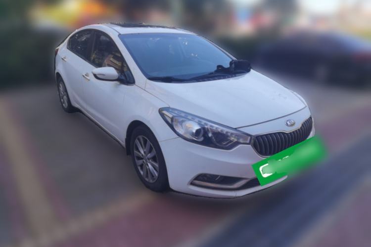 Used Kia K3 2013 1.6L Automatic GLS Front Right 45 Deg