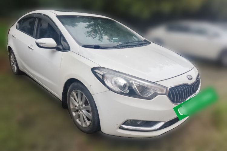 Used Kia K3 2013 1.6L Manual GLS Front Right 45 Deg