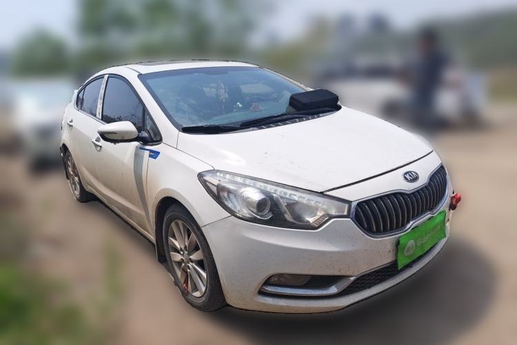 Used Kia K3 2013 1.6L Automatic GLS Front Right 45 Deg