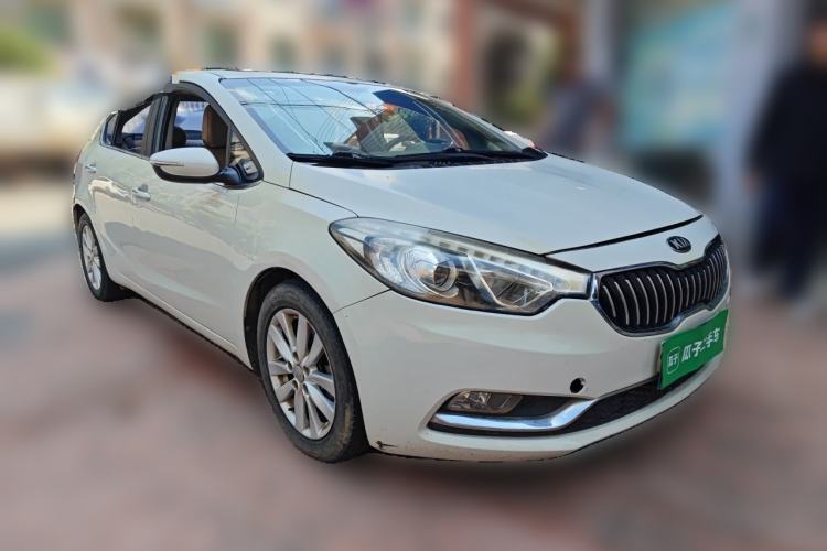 Used Kia K3 2013 1.6L Manual GLS Front Right 45 Deg