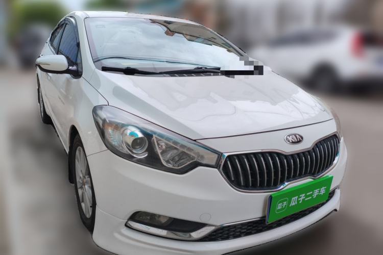 Used Kia K3 2013 1.6L Manual GLS Front Right 45 Deg