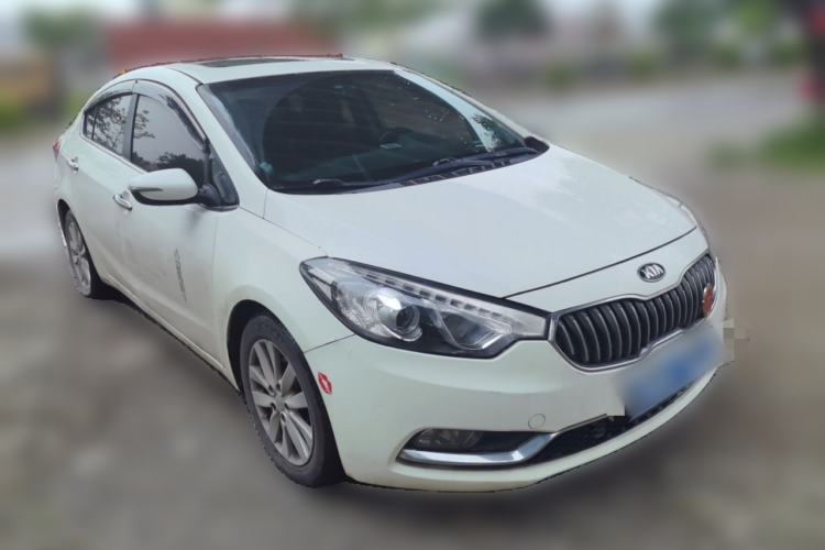 Used Kia K3 2013 1.6L Automatic GLS Front Right 45 Deg