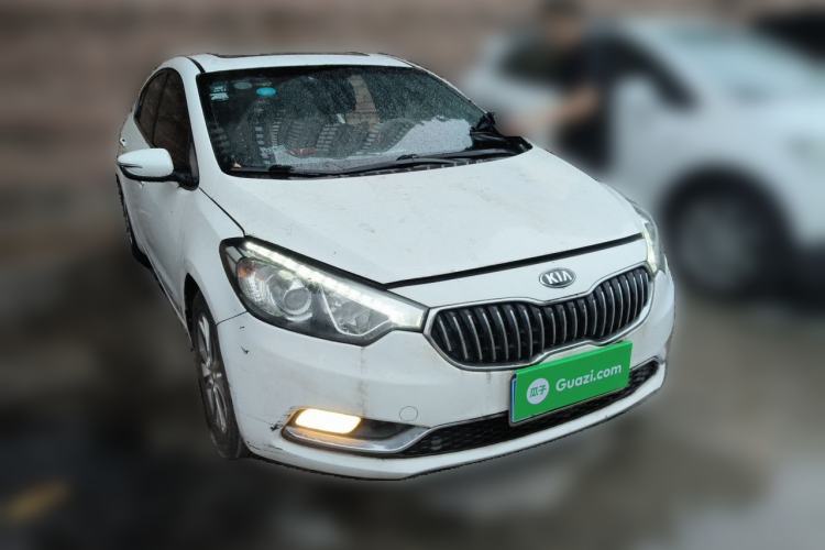 Used Kia K3 2013 1.6L Manual GLS Front Right 45 Deg
