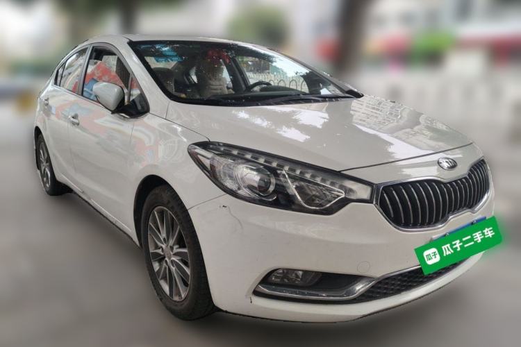 Used Kia K3 2013 1.6L Automatic GLS Front Right 45 Deg