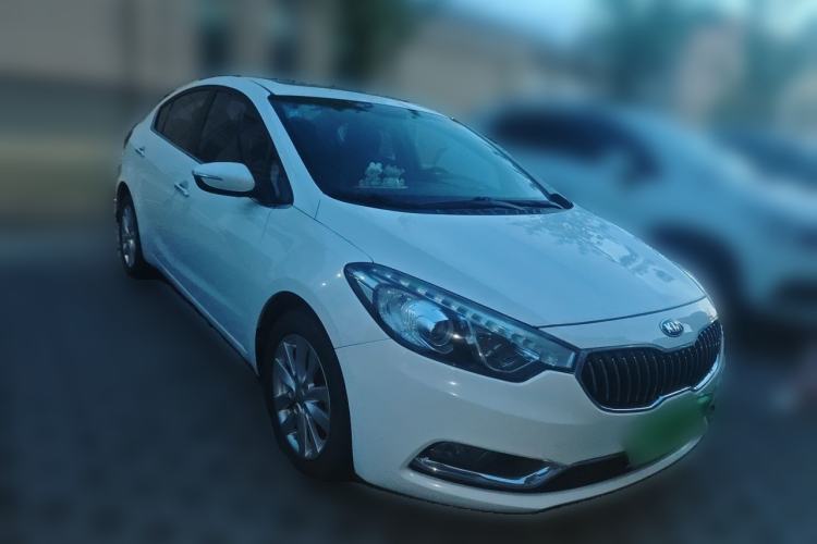 Used Kia K3 2013 1.6L Automatic GLS Front Right 45 Deg