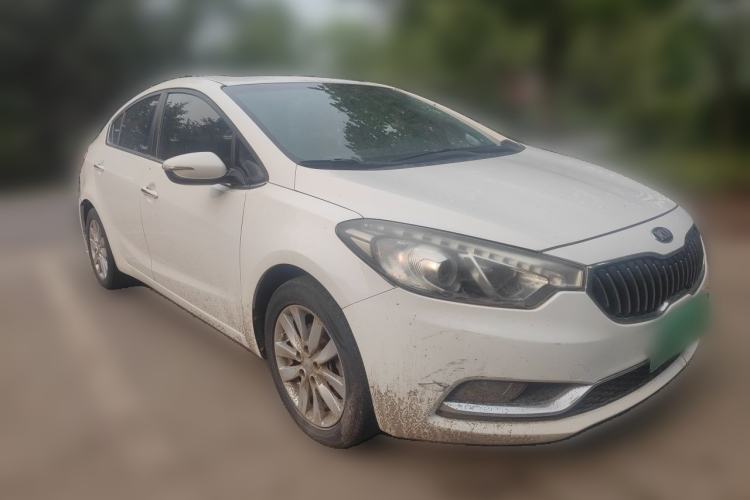 Used Kia K3 2013 1.6L Automatic GLS Front Right 45 Deg