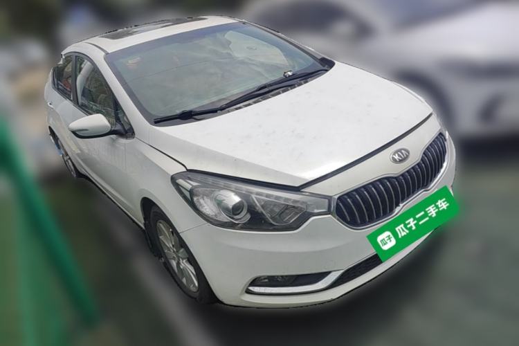 Used Kia K3 2013 1.6L Automatic GLS Front Right 45 Deg