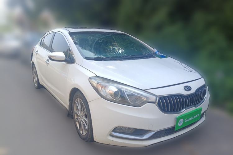 Used Kia K3 2013 1.6L Manual GLS Front Right 45 Deg