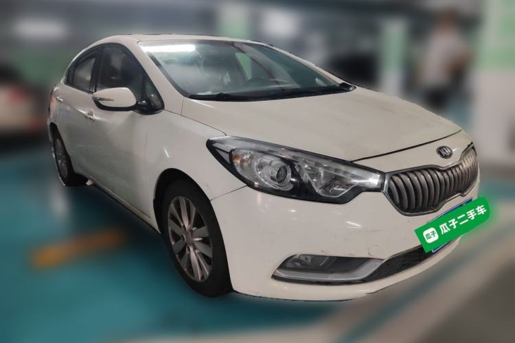 Used Kia K3 2013 1.6L Automatic GLS Front Right 45 Deg