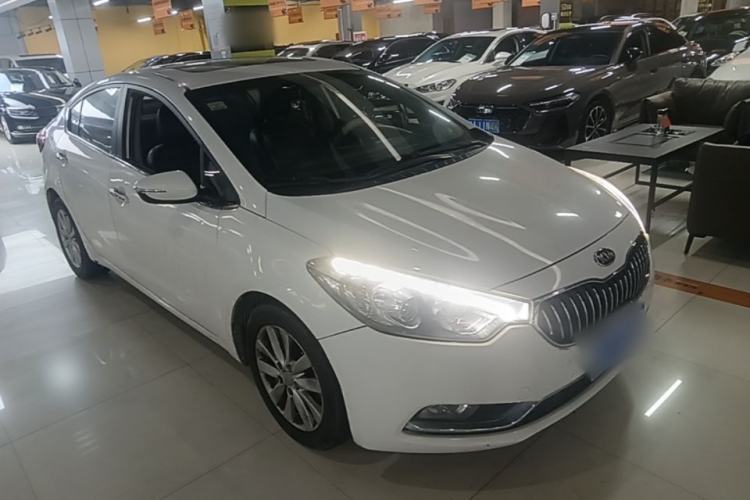Used Kia K3 2013 1.6L Automatic DLX Front Right 45 Deg