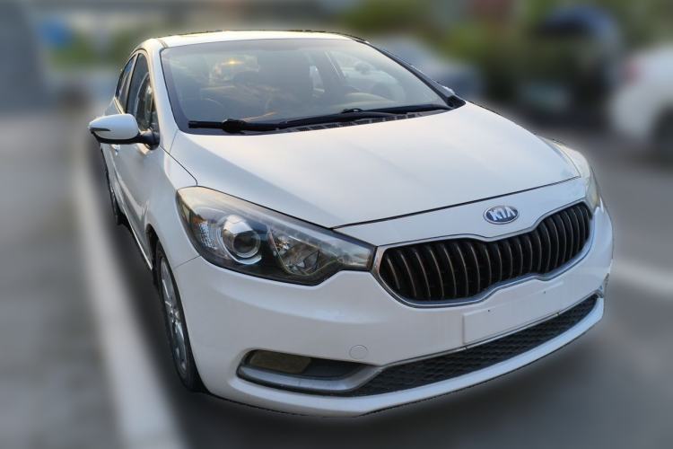 Used Kia K3 2013 1.6L Automatic GLS Front Right 45 Deg