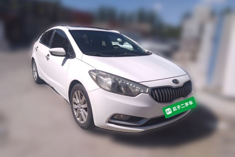 Used Kia K3 2013 1.6L Manual GLS Front Right 45 Deg