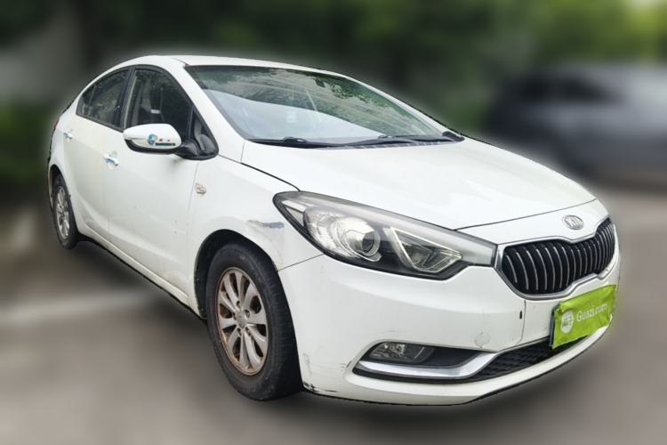 Used Kia K3 2013 1.6L Manual GL Front Right 45 Deg