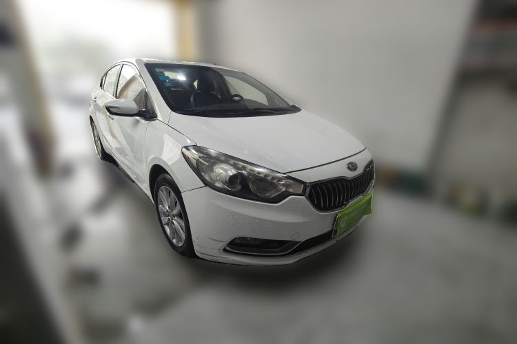 Used Kia K3 2013 1.6L Automatic GLS Front Right 45 Deg