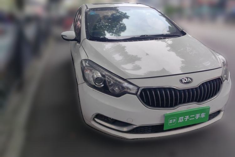 Used Kia K3 2013 1.6L Manual GLS Front Right 45 Deg