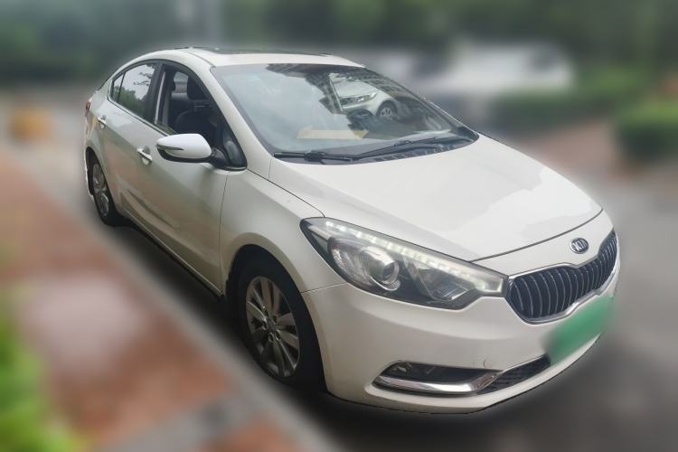 Used Kia K3 2013 1.6L Automatic DLX Front Right 45 Deg