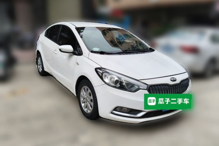 Used Kia K3 2013 1.6L Manual GL Front Right 45 Deg