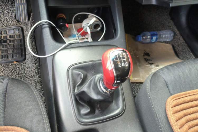 Used Kia K3 2013 1.6L Manual GLS Gear Lever