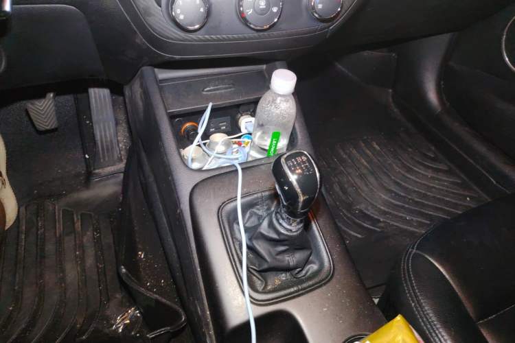 Used Kia K3 2013 1.6L Manual GLS Gear Lever