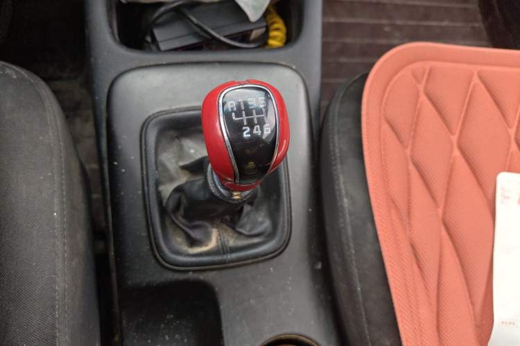 Used Kia K3 2013 1.6L Manual GLS Gear Lever