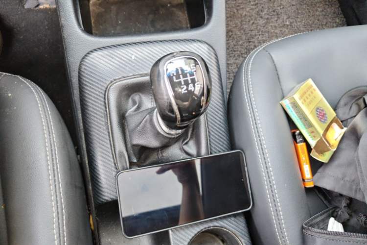 Used Kia K3 2013 1.6L Manual GLS Gear Lever