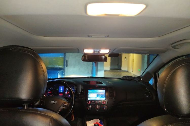 Used Kia K3 2013 1.6L Manual GLS Headliner