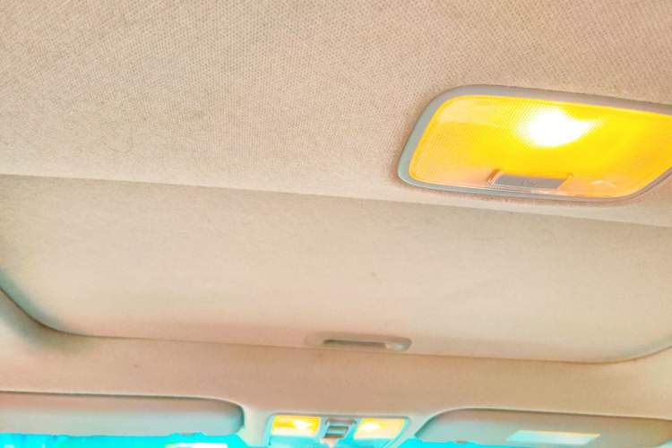 Used Kia K3 2013 1.6L Automatic DLX Headliner