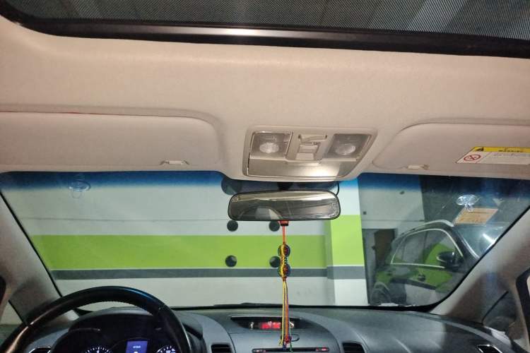 Used Kia K3 2013 1.6L Automatic GLS Headliner