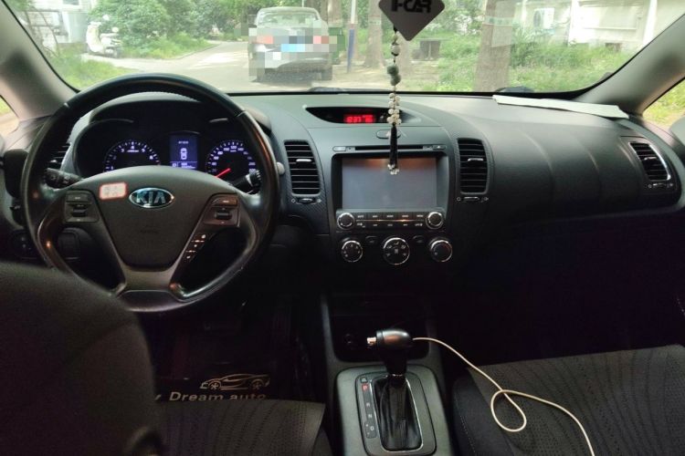 Used Kia K3 2013 1.6L Automatic GLS Headliner
