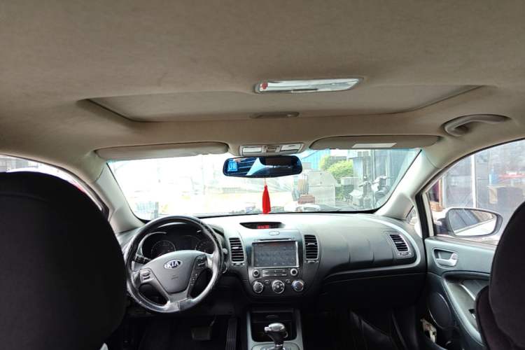 Used Kia K3 2013 1.6L Automatic GLS Headliner
