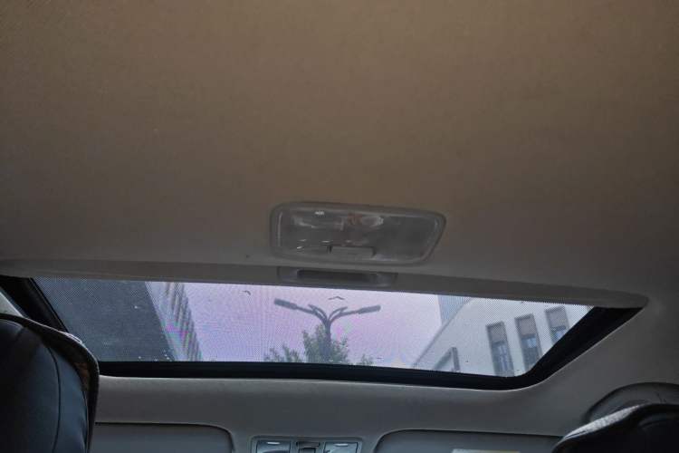 Used Kia K3 2013 1.6L Manual GLS Headliner