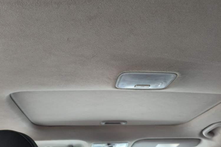 Used Kia K3 2013 1.6L Automatic DLX Headliner