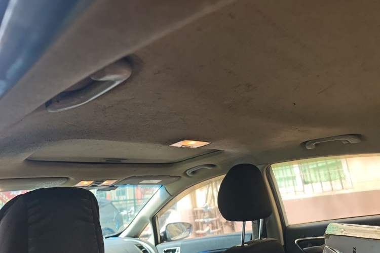 Used Kia K3 2013 1.6L Manual GLS Headliner