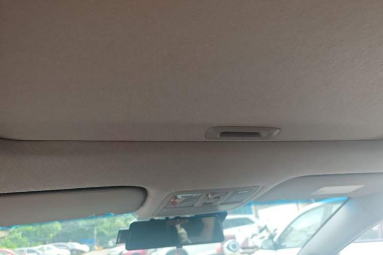 Used Kia K3 2013 1.6L Automatic Premium Headliner